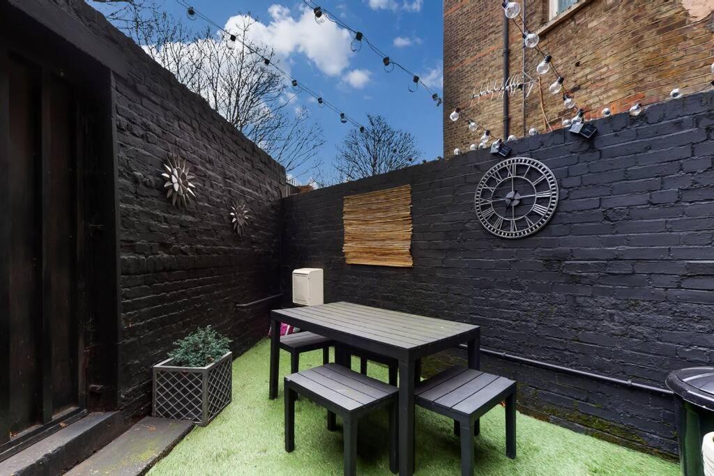 Apartament Lovely 2 Bedroom Near Highgate Station